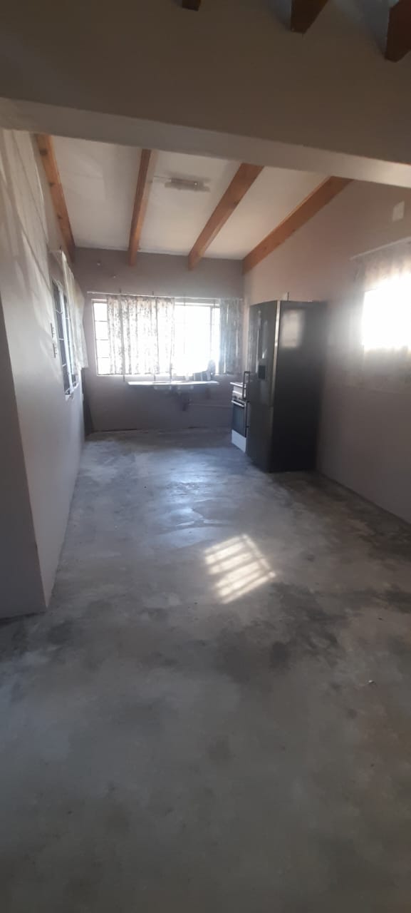 To Let 1 Bedroom Property for Rent in Scottsville KwaZulu-Natal