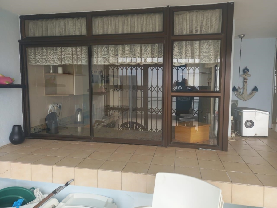 3 Bedroom Property for Sale in Manaba Beach KwaZulu-Natal