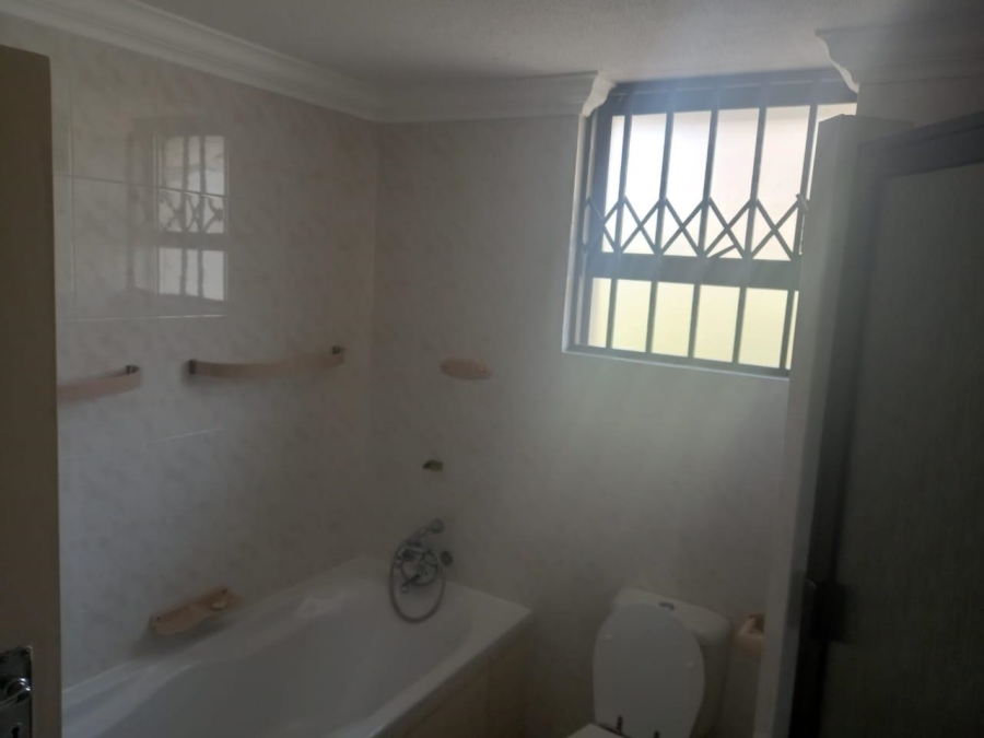 3 Bedroom Property for Sale in Manaba Beach KwaZulu-Natal