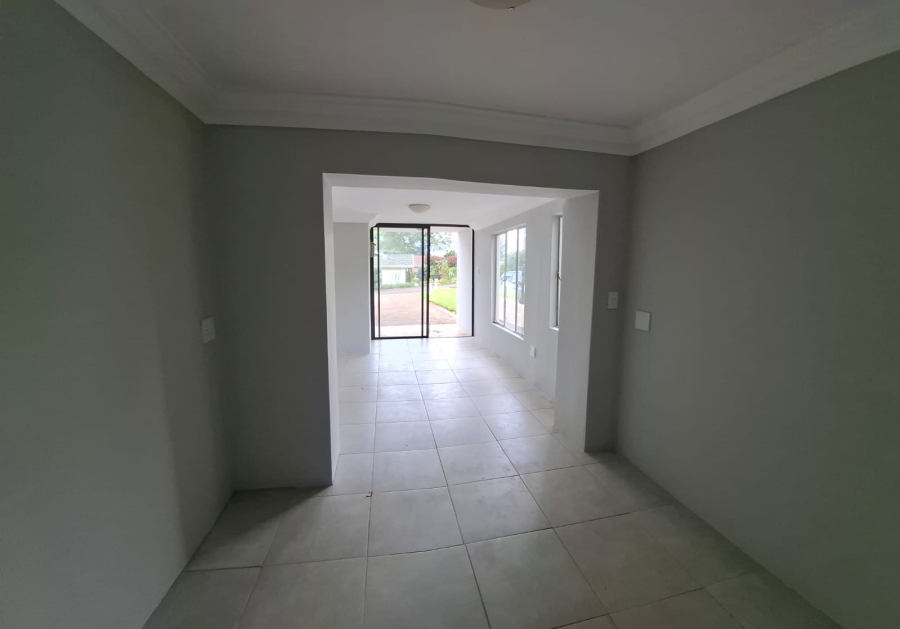 1 Bedroom Property for Sale in Bothas Hill KwaZulu-Natal