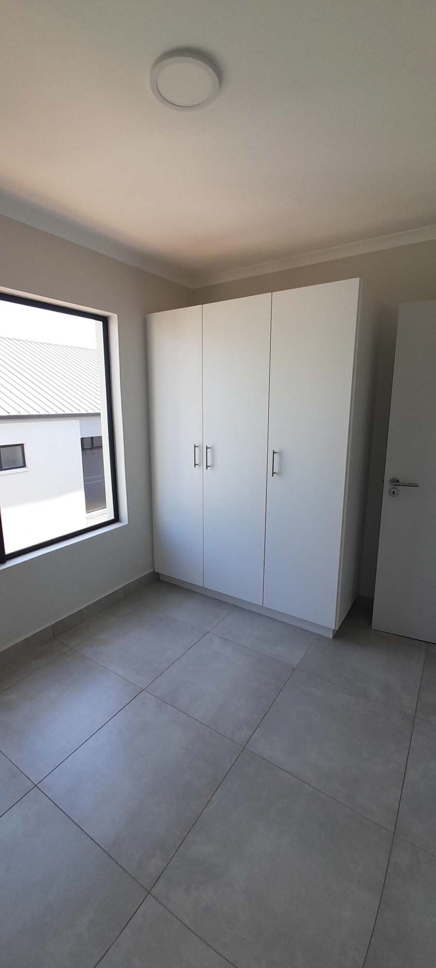 To Let 2 Bedroom Property for Rent in Hayfields KwaZulu-Natal