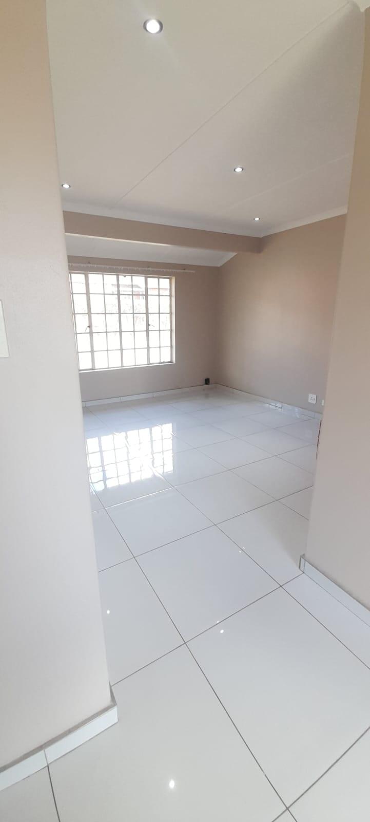 To Let 3 Bedroom Property for Rent in Lincoln Meade KwaZulu-Natal