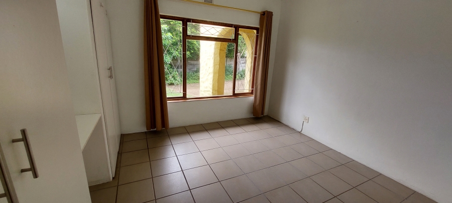 To Let 4 Bedroom Property for Rent in Shelly Beach KwaZulu-Natal