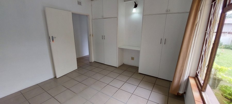 To Let 4 Bedroom Property for Rent in Shelly Beach KwaZulu-Natal