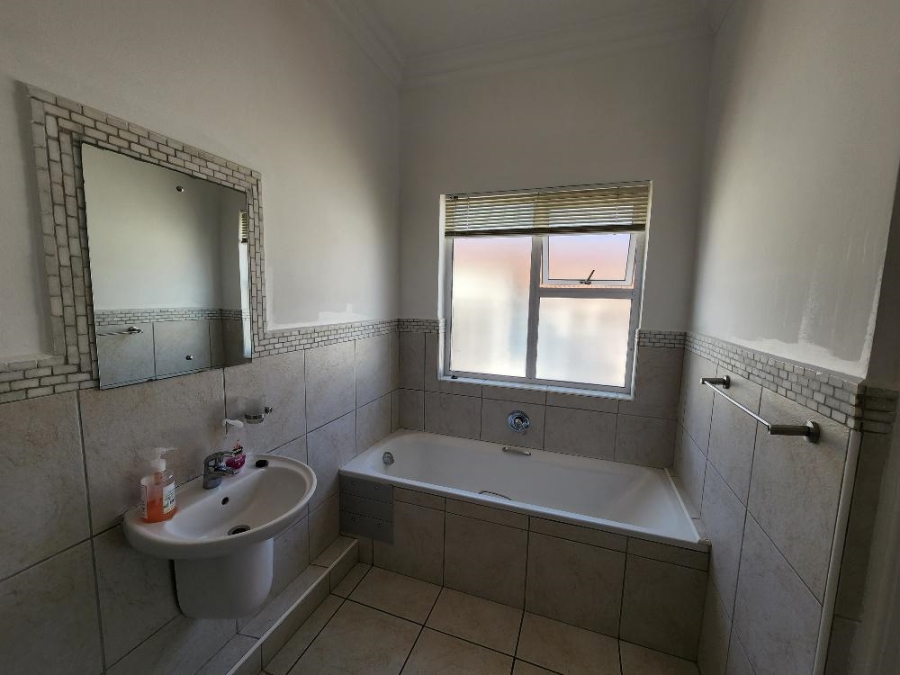3 Bedroom Property for Sale in Shelly Beach KwaZulu-Natal
