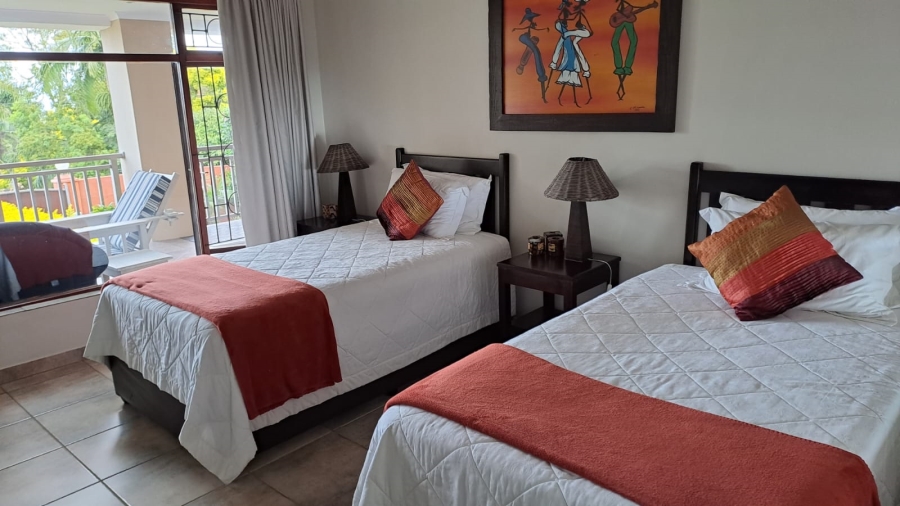 5 Bedroom Property for Sale in Umtentweni KwaZulu-Natal