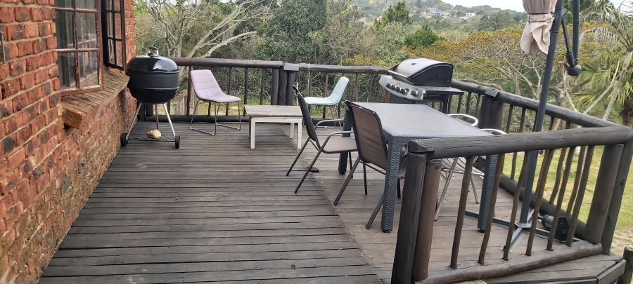 8 Bedroom Property for Sale in St Michaels On Sea KwaZulu-Natal