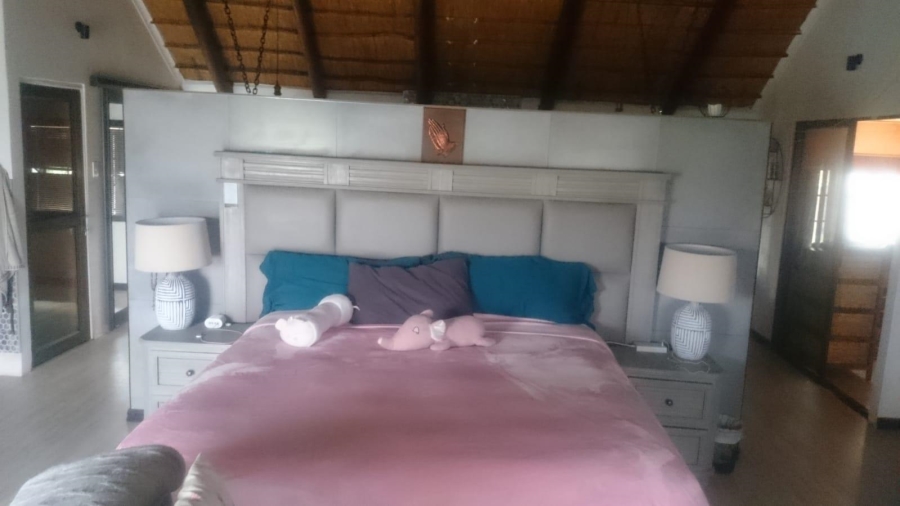 8 Bedroom Property for Sale in St Michaels On Sea KwaZulu-Natal