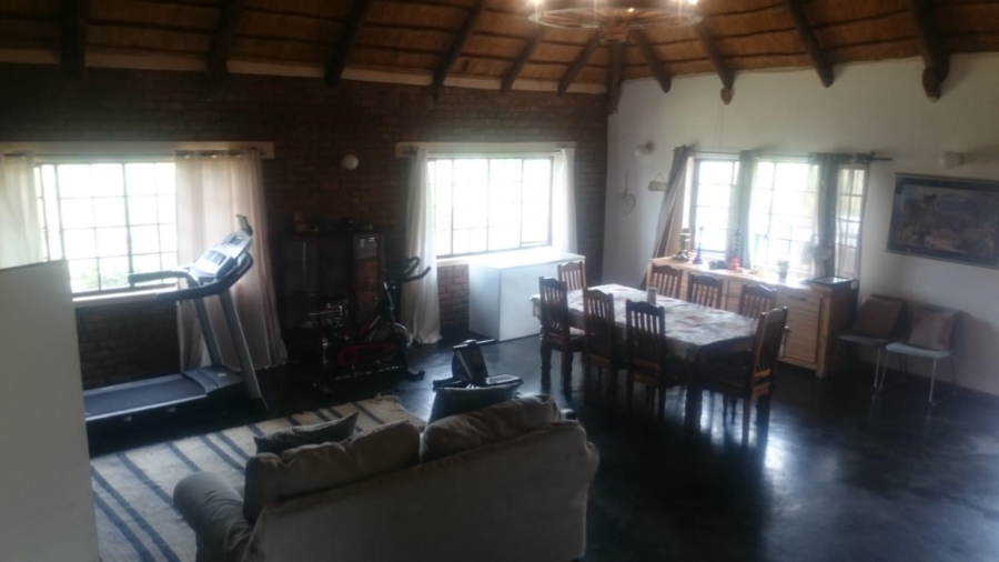 8 Bedroom Property for Sale in St Michaels On Sea KwaZulu-Natal