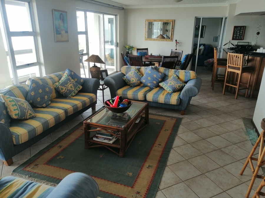 5 Bedroom Property for Sale in Margate KwaZulu-Natal