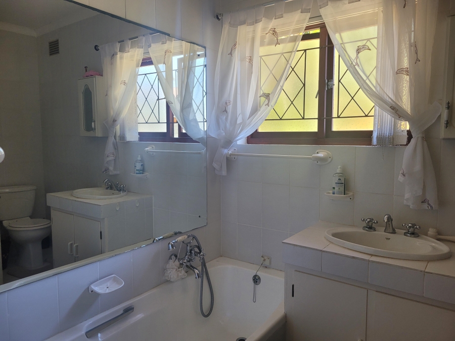 4 Bedroom Property for Sale in Ramsgate KwaZulu-Natal