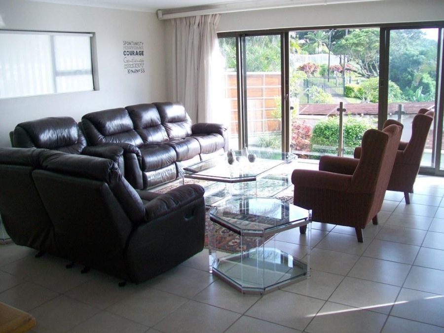 8 Bedroom Property for Sale in Trafalgar KwaZulu-Natal