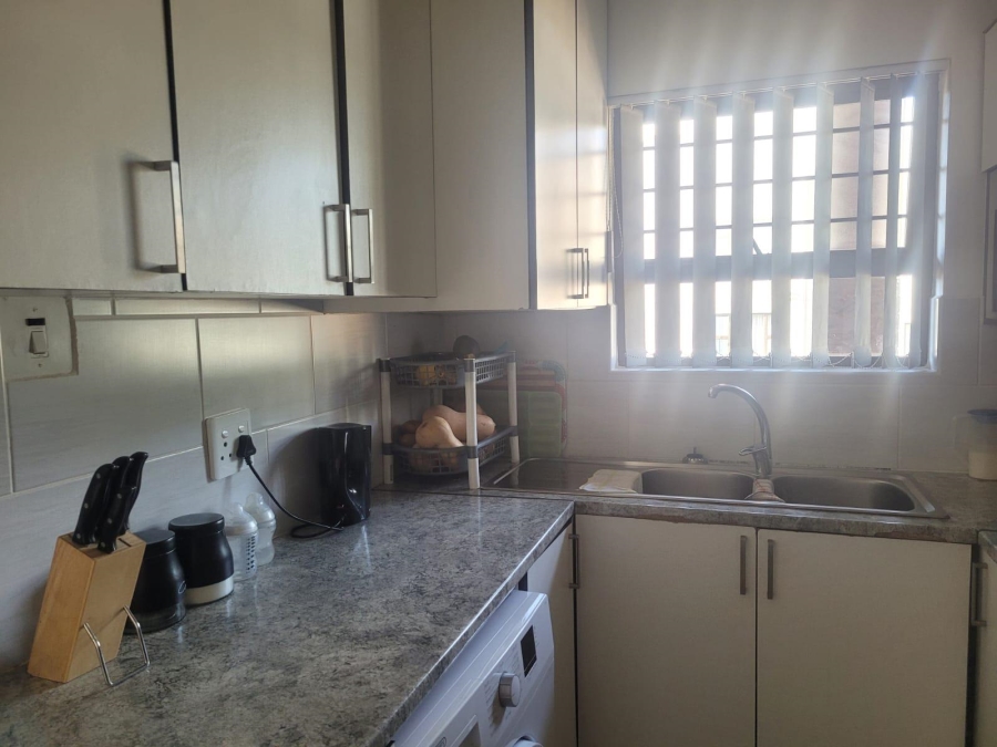 2 Bedroom Property for Sale in Margate KwaZulu-Natal