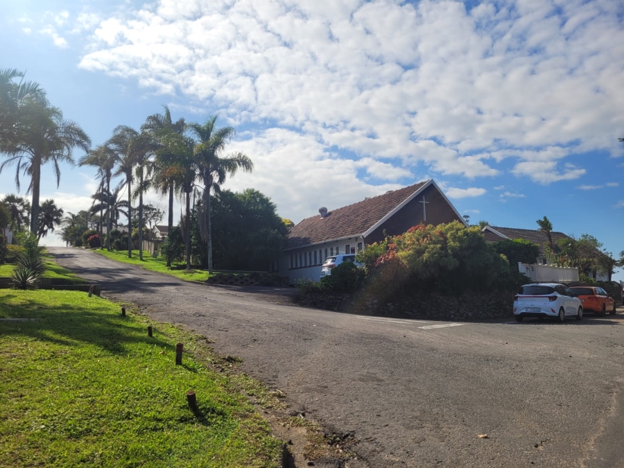 5 Bedroom Property for Sale in St Michaels On Sea KwaZulu-Natal