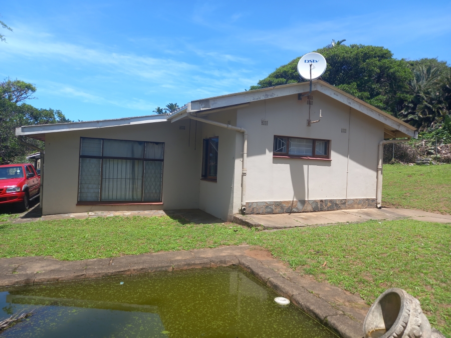 8 Bedroom Property for Sale in Oslo Beach KwaZulu-Natal