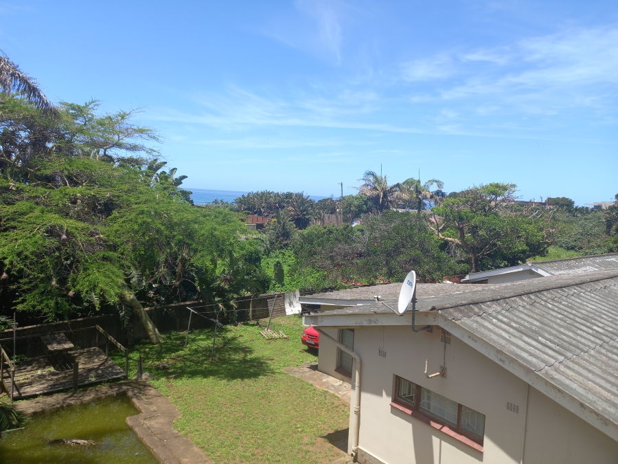 8 Bedroom Property for Sale in Oslo Beach KwaZulu-Natal