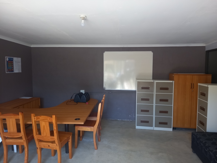 8 Bedroom Property for Sale in Oslo Beach KwaZulu-Natal