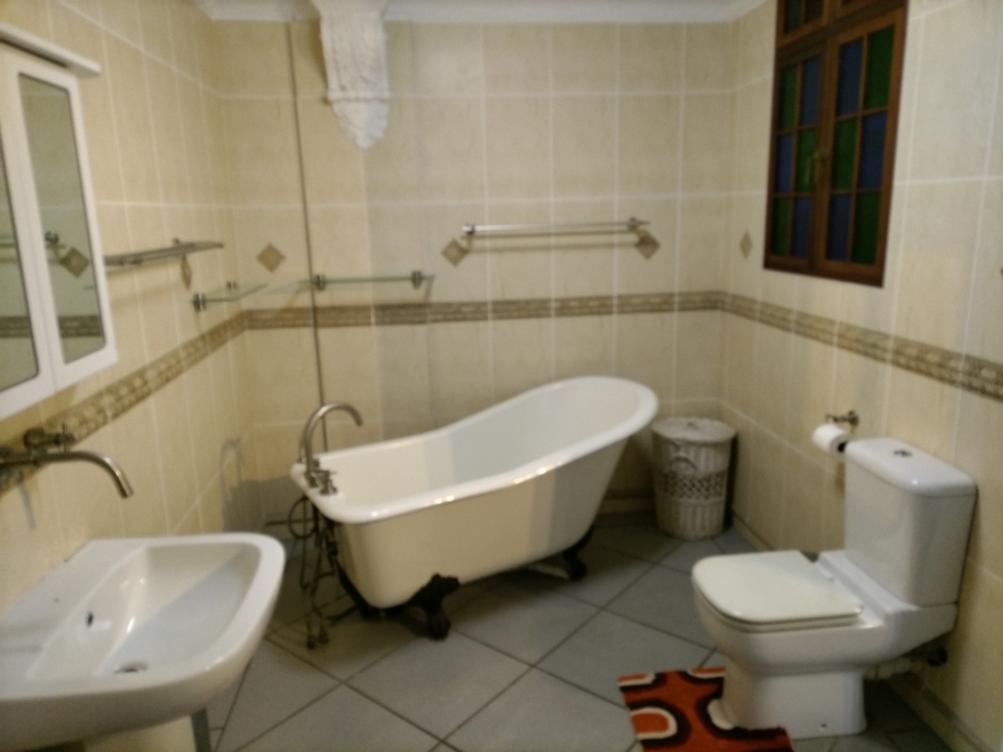 4 Bedroom Property for Sale in Beacon Rocks KwaZulu-Natal