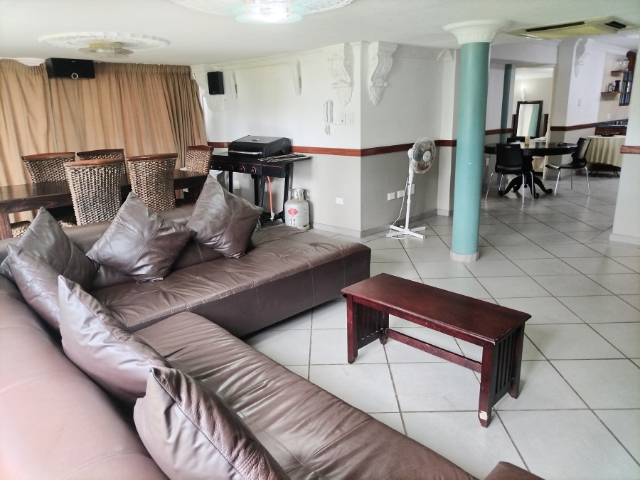 4 Bedroom Property for Sale in Beacon Rocks KwaZulu-Natal