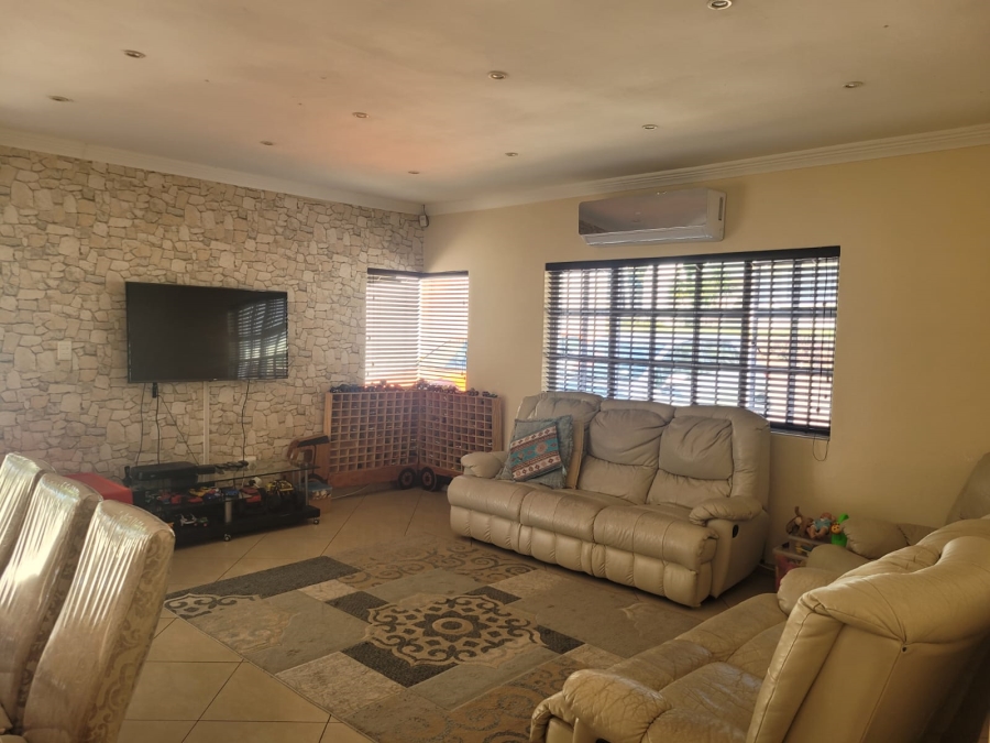 4 Bedroom Property for Sale in Ramsgate KwaZulu-Natal