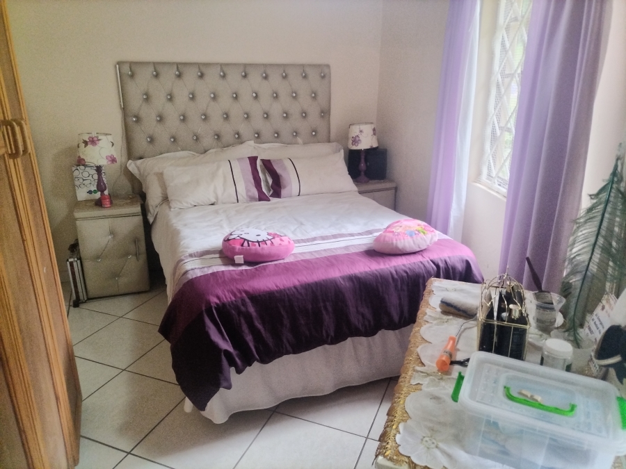 2 Bedroom Property for Sale in Umtentweni KwaZulu-Natal