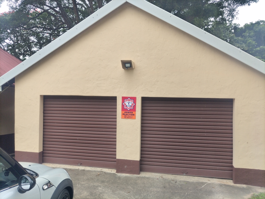 2 Bedroom Property for Sale in Umtentweni KwaZulu-Natal