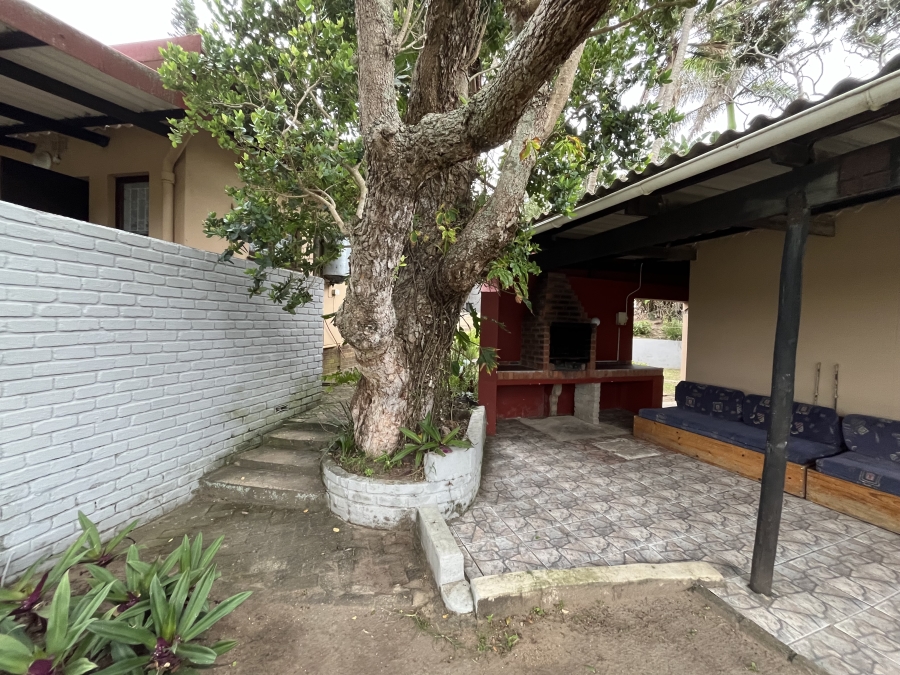 2 Bedroom Property for Sale in Anerley KwaZulu-Natal