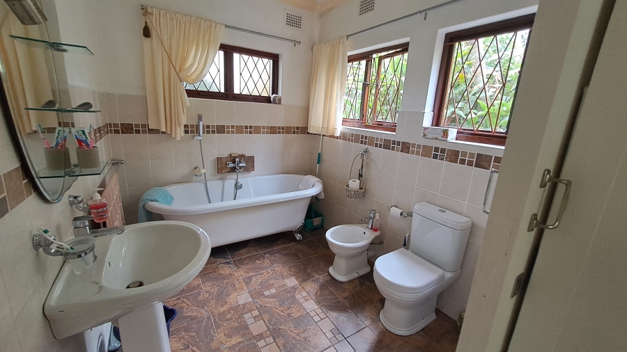 12 Bedroom Property for Sale in Southbroom KwaZulu-Natal