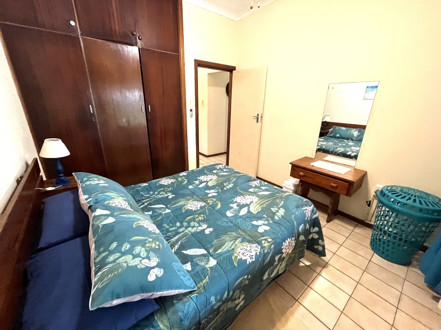 1 Bedroom Property for Sale in Anerley KwaZulu-Natal