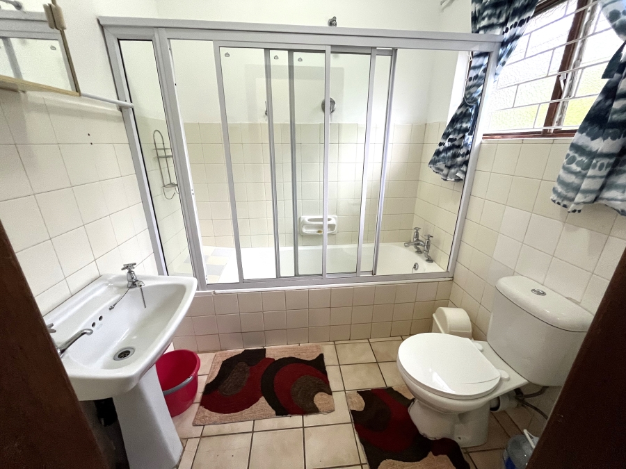 1 Bedroom Property for Sale in Anerley KwaZulu-Natal