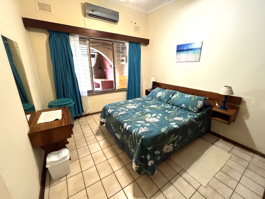 1 Bedroom Property for Sale in Anerley KwaZulu-Natal