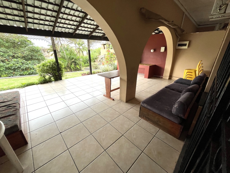 1 Bedroom Property for Sale in Anerley KwaZulu-Natal