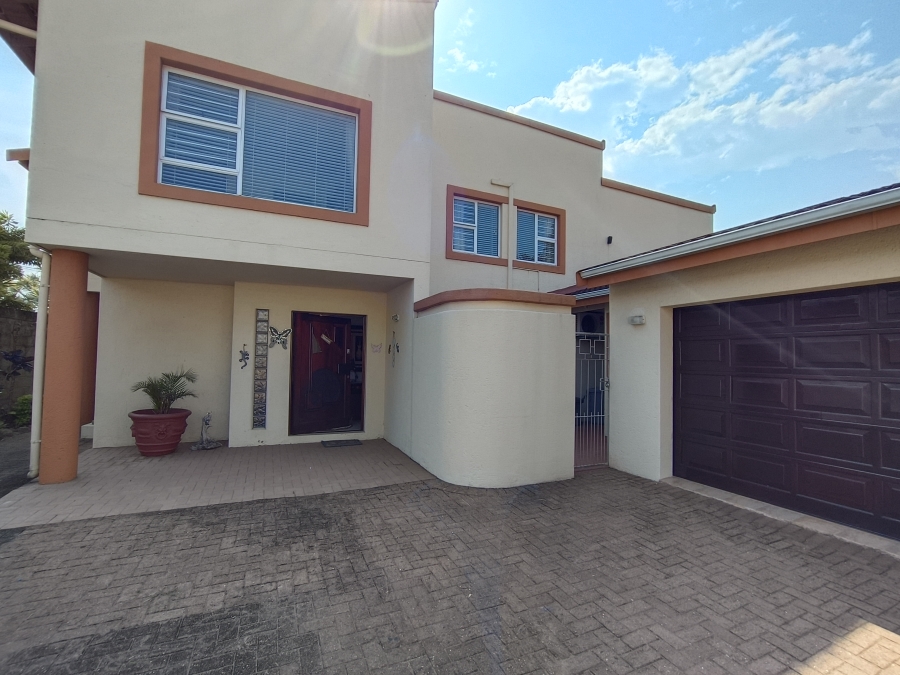 3 Bedroom Property for Sale in Uvongo Beach KwaZulu-Natal