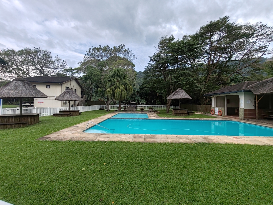 2 Bedroom Property for Sale in Rennies Beach KwaZulu-Natal