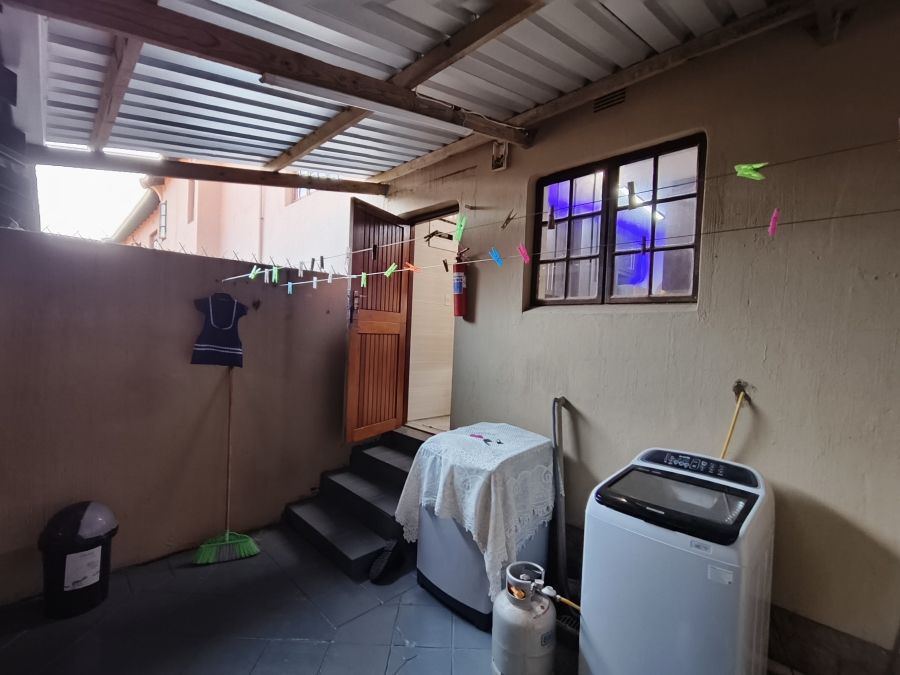 3 Bedroom Property for Sale in Uvongo Beach KwaZulu-Natal