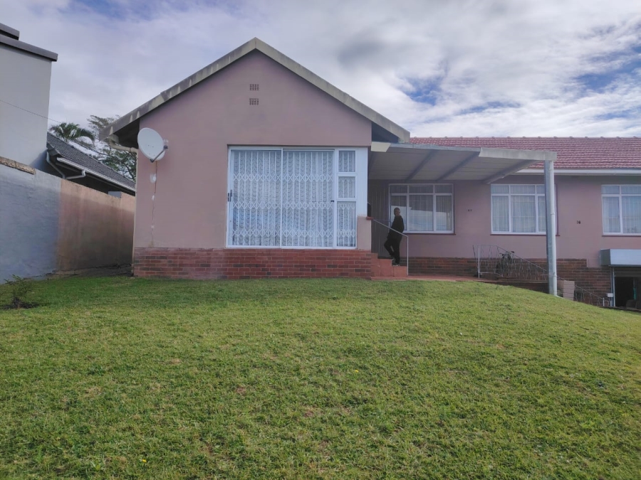 5 Bedroom Property for Sale in Margate KwaZulu-Natal