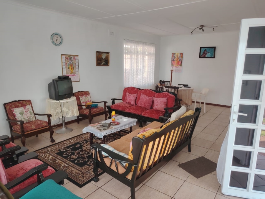 5 Bedroom Property for Sale in Margate KwaZulu-Natal