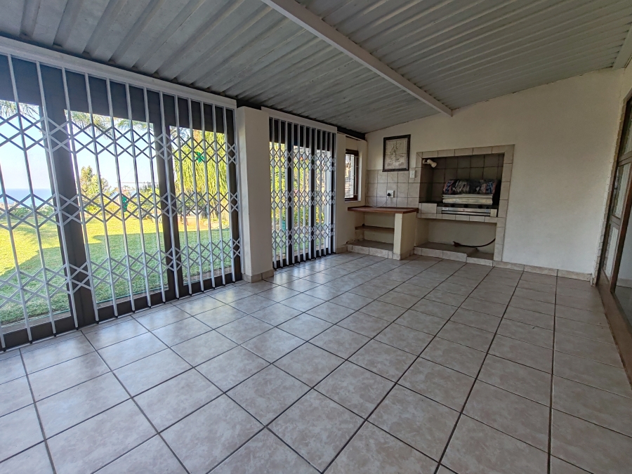 5 Bedroom Property for Sale in St Michaels On Sea KwaZulu-Natal