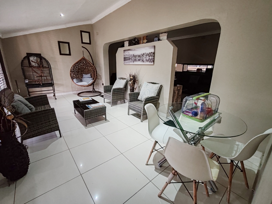 5 Bedroom Property for Sale in Ramsgate KwaZulu-Natal