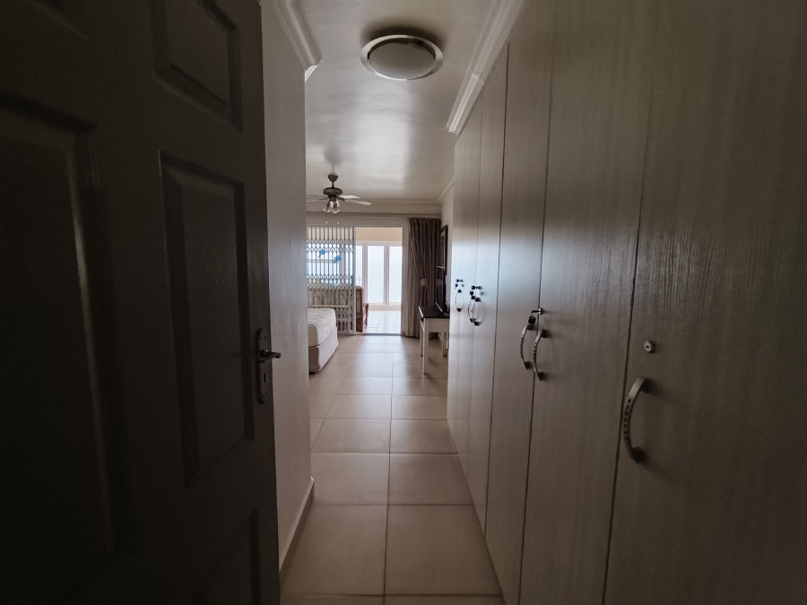 3 Bedroom Property for Sale in Uvongo KwaZulu-Natal