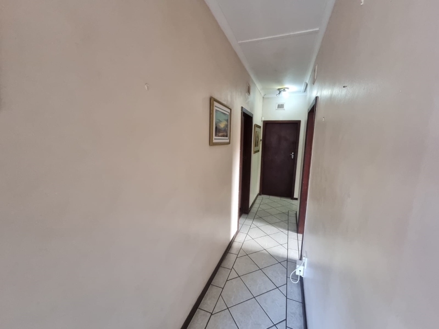 3 Bedroom Property for Sale in Shelly Beach KwaZulu-Natal