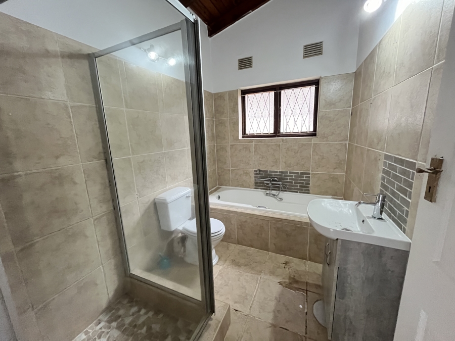 3 Bedroom Property for Sale in Margate KwaZulu-Natal