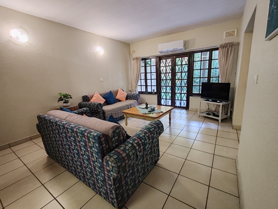 2 Bedroom Property for Sale in Rennies Beach KwaZulu-Natal