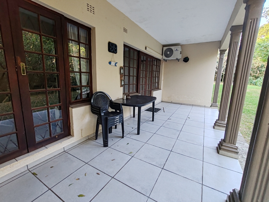 2 Bedroom Property for Sale in Rennies Beach KwaZulu-Natal