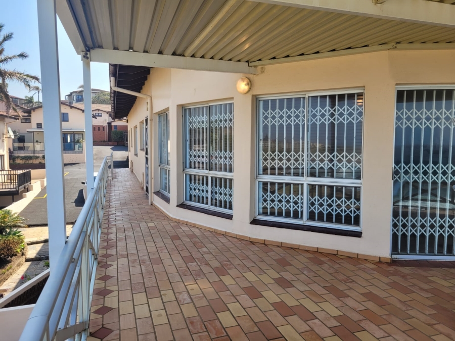 3 Bedroom Property for Sale in Uvongo Beach KwaZulu-Natal