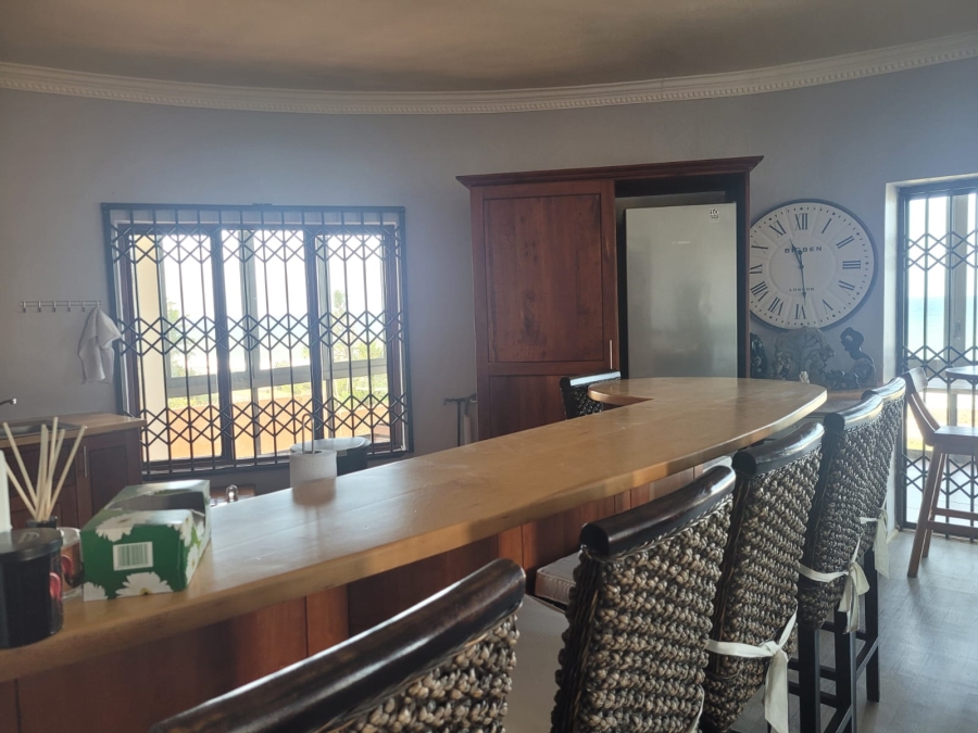 4 Bedroom Property for Sale in Uvongo Beach KwaZulu-Natal