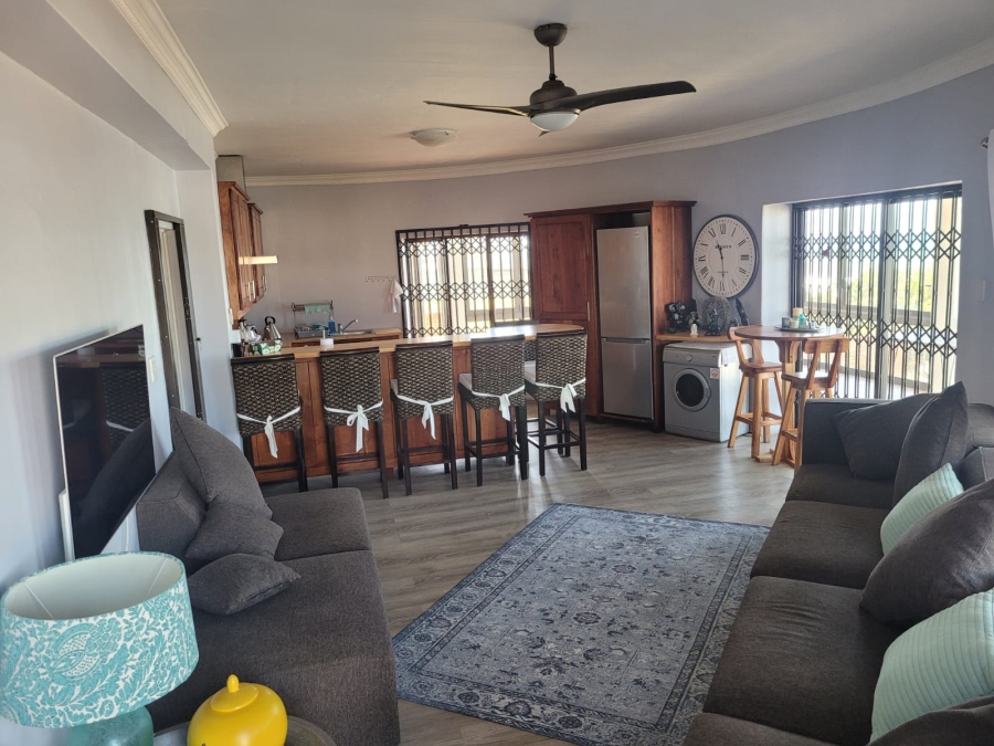 4 Bedroom Property for Sale in Uvongo Beach KwaZulu-Natal