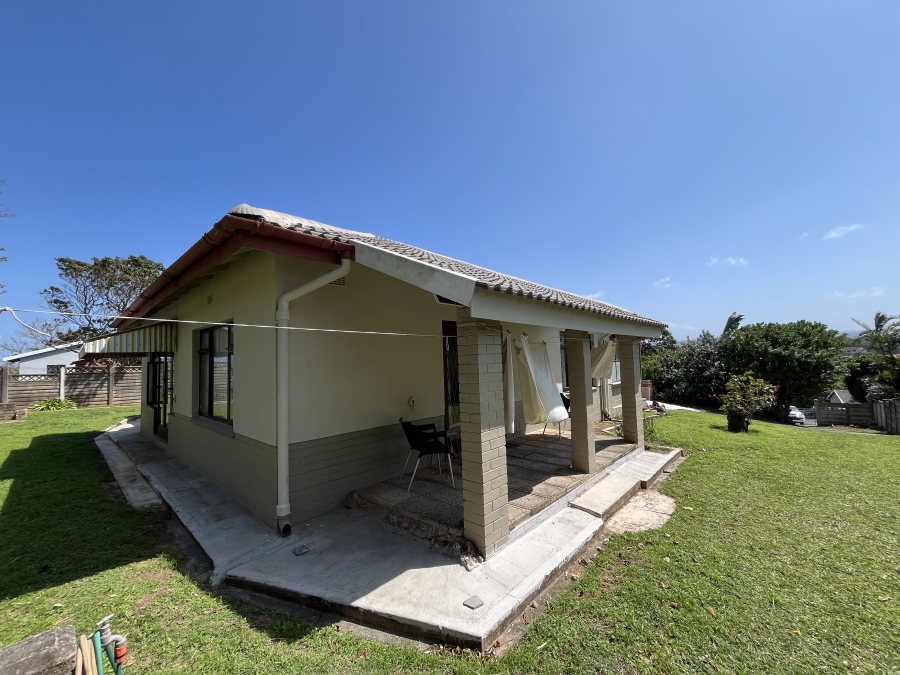 2 Bedroom Property for Sale in Uvongo KwaZulu-Natal