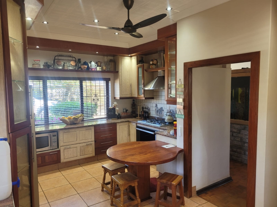 4 Bedroom Property for Sale in Shelly Beach KwaZulu-Natal