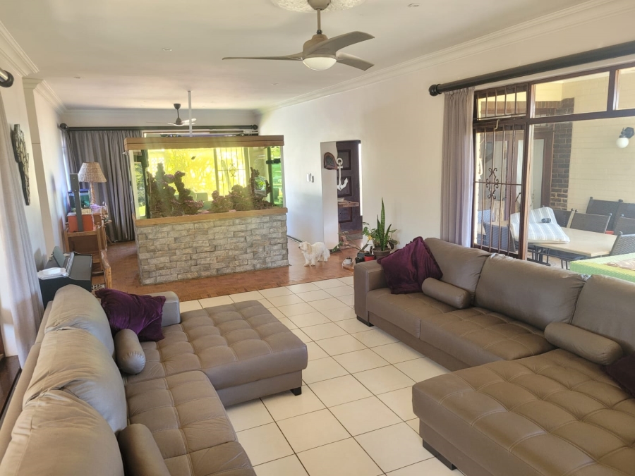 4 Bedroom Property for Sale in Shelly Beach KwaZulu-Natal